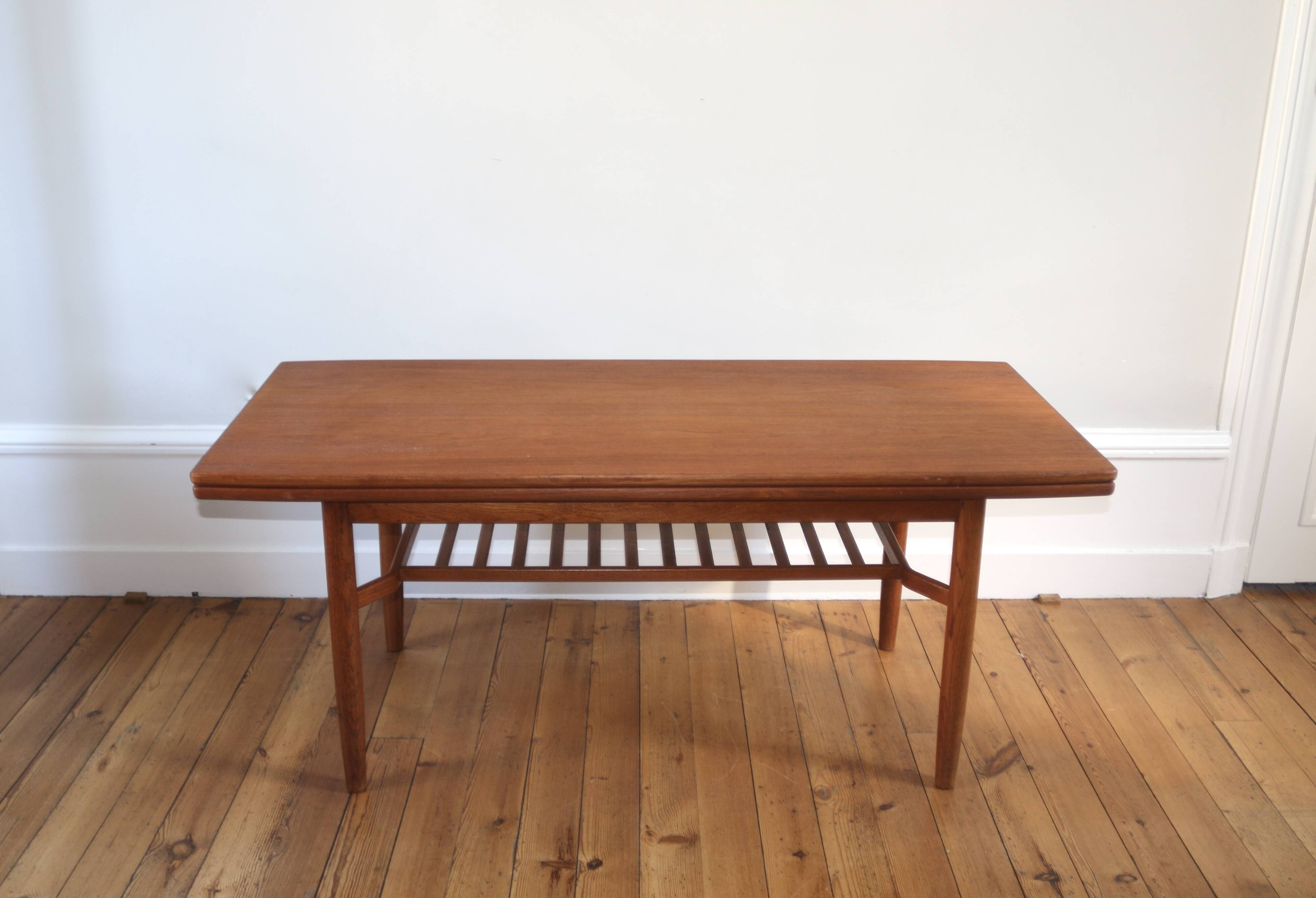 Table basse relevable "elevator" scandinave teck Tingstroms