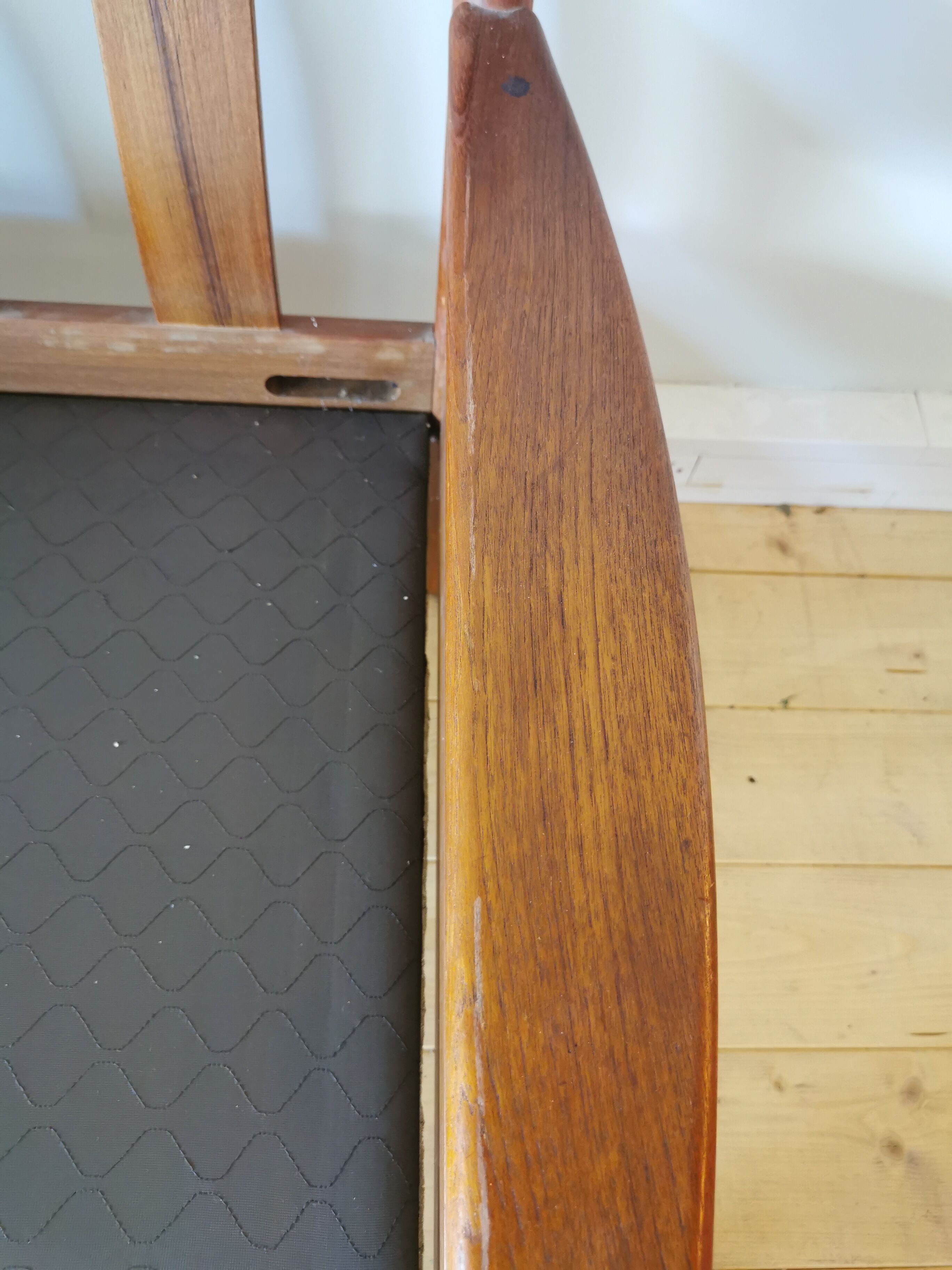 Dyrlund leather sofa from the 60s