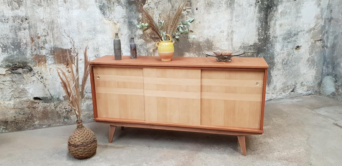 Vintage line with sliding doors