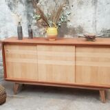 Vintage line with sliding doors