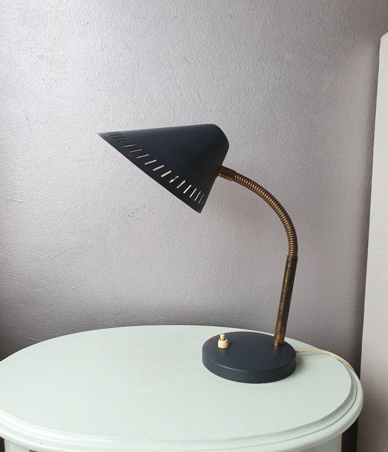70s swan collar metal desk lamp
