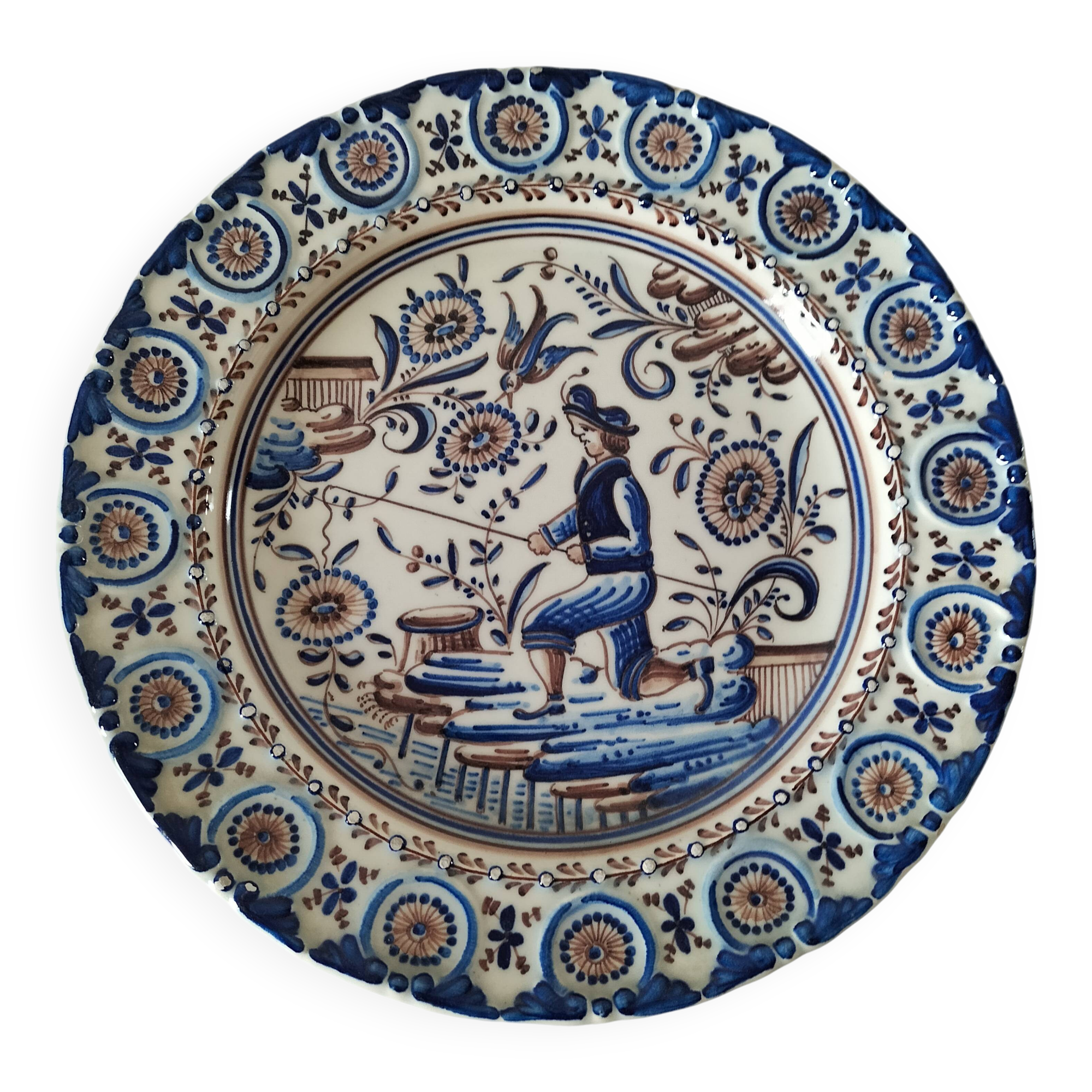 Portuguese earthenware footed dish – Outeiro Águeda – signed