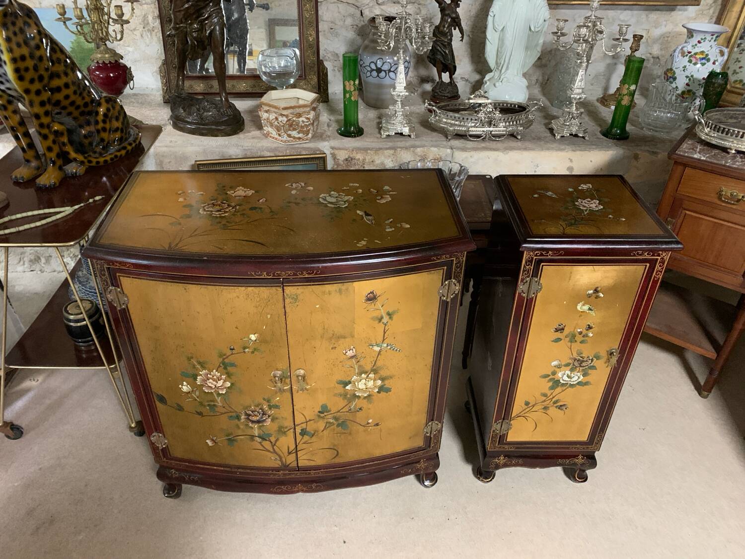 Two hand-painted lacquered Chinese furniture