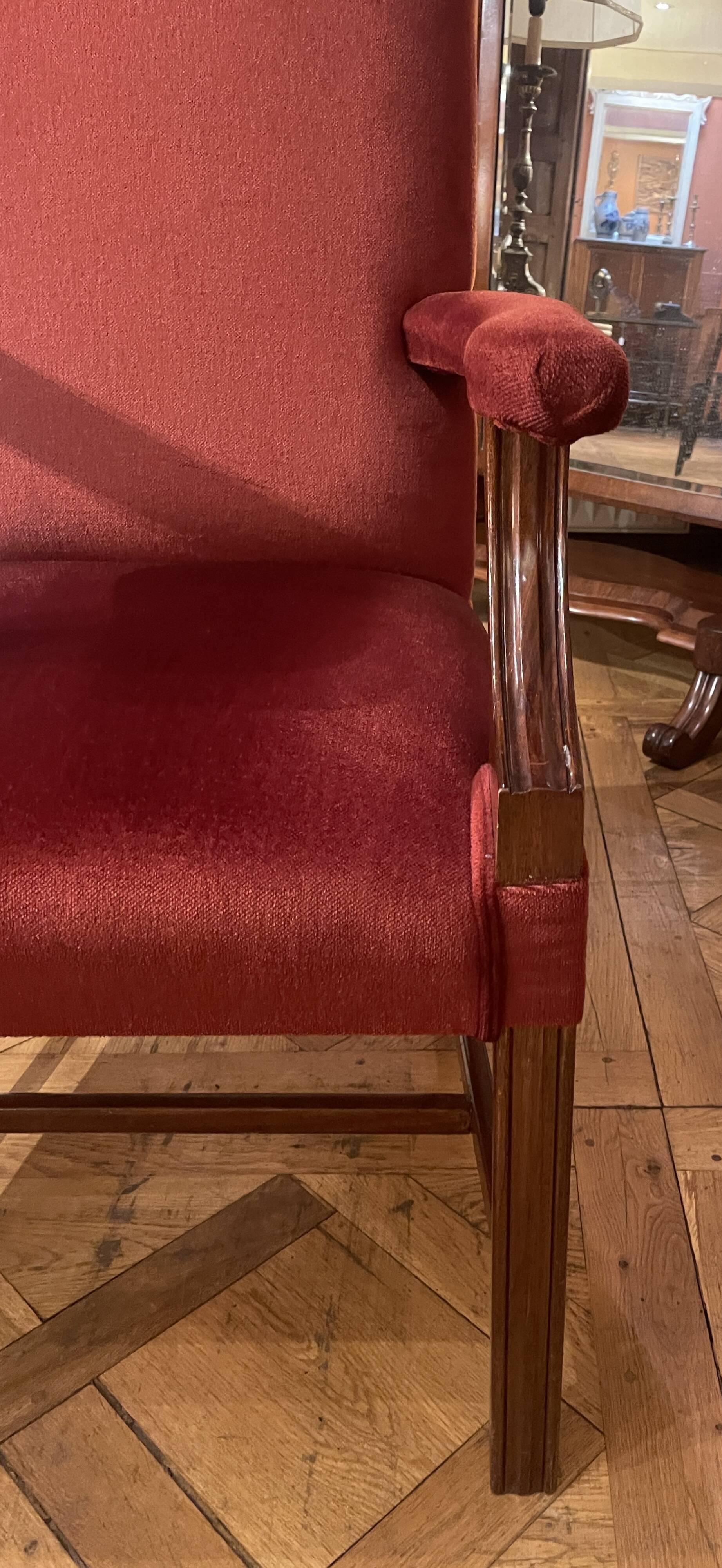 fauteuil de bureau en acajou et velours rouge