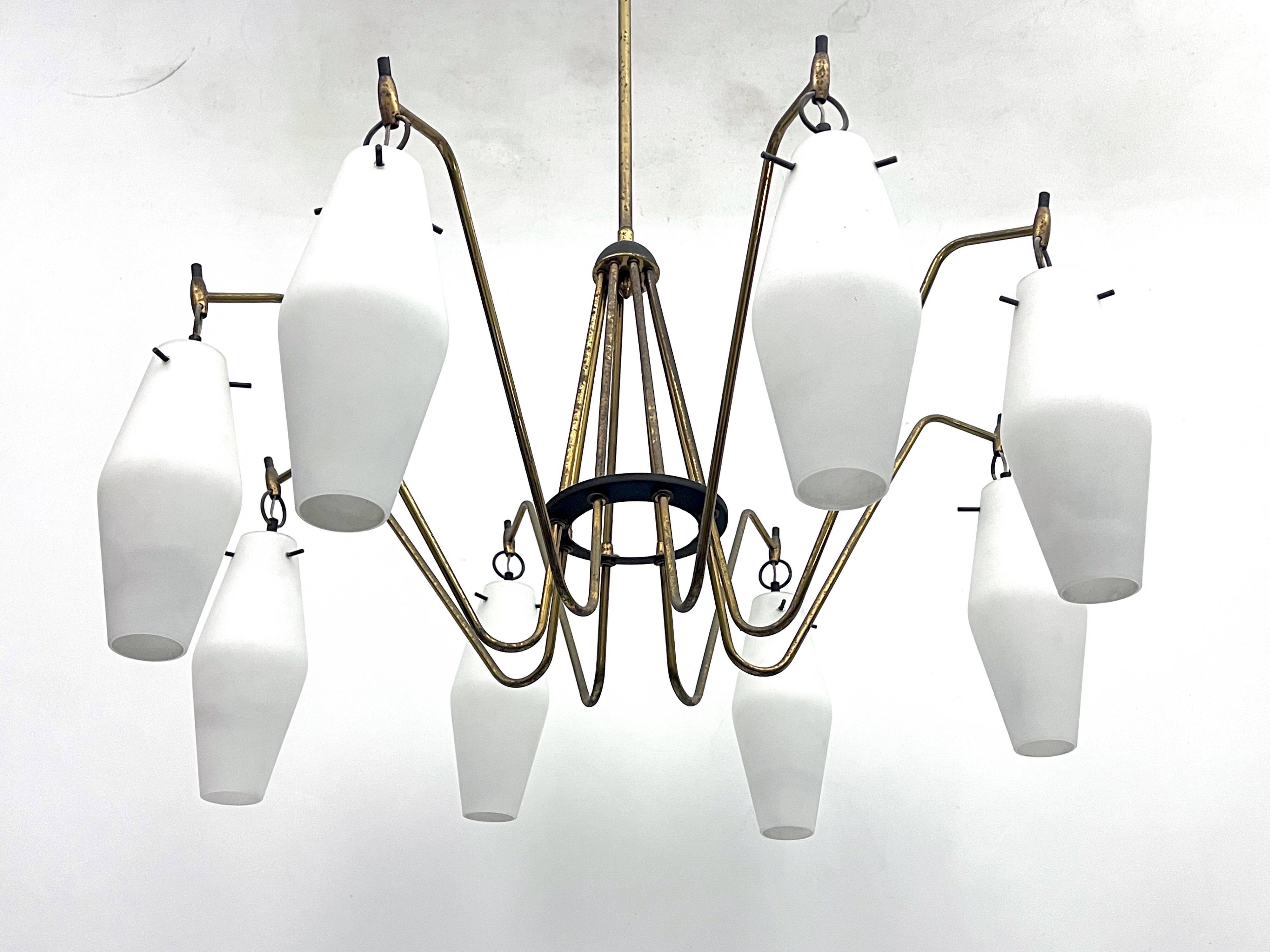 Mid-Century Large 8 arms Arredoluce manner chandelier. Italy 1950s