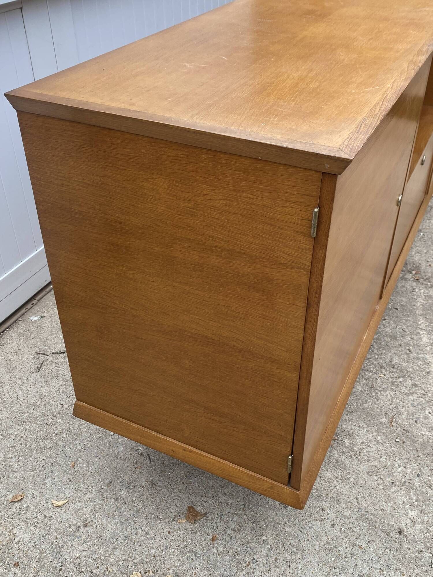 Sideboard very buffet type Scandinavian in raw pear wood 1950.