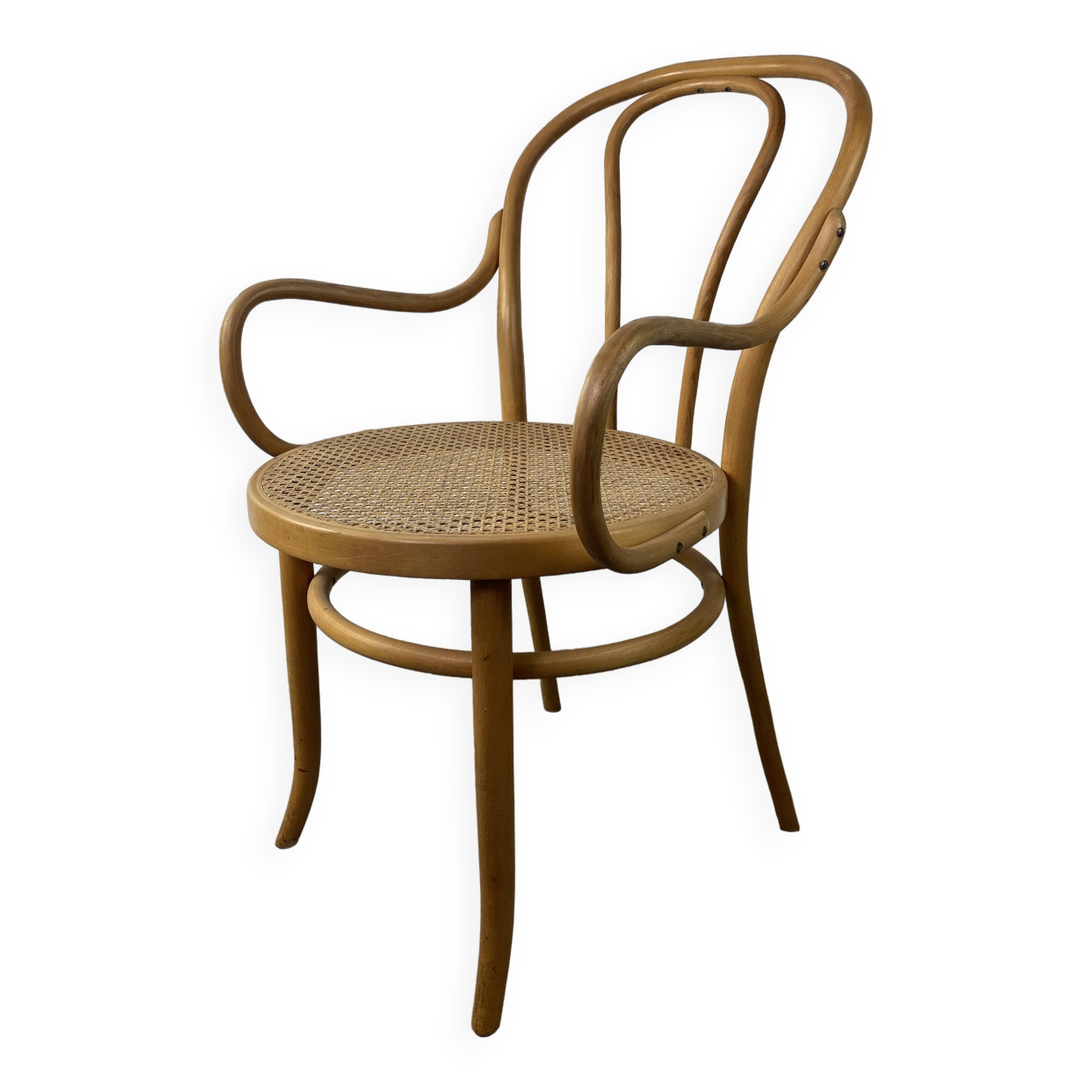1018 Thonet armchair