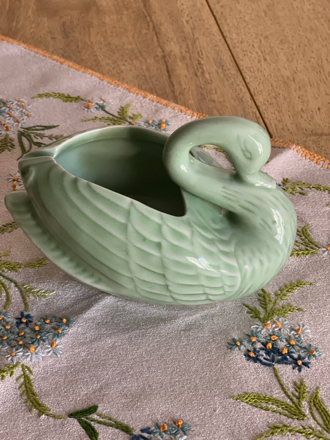 Almond green ceramic swan