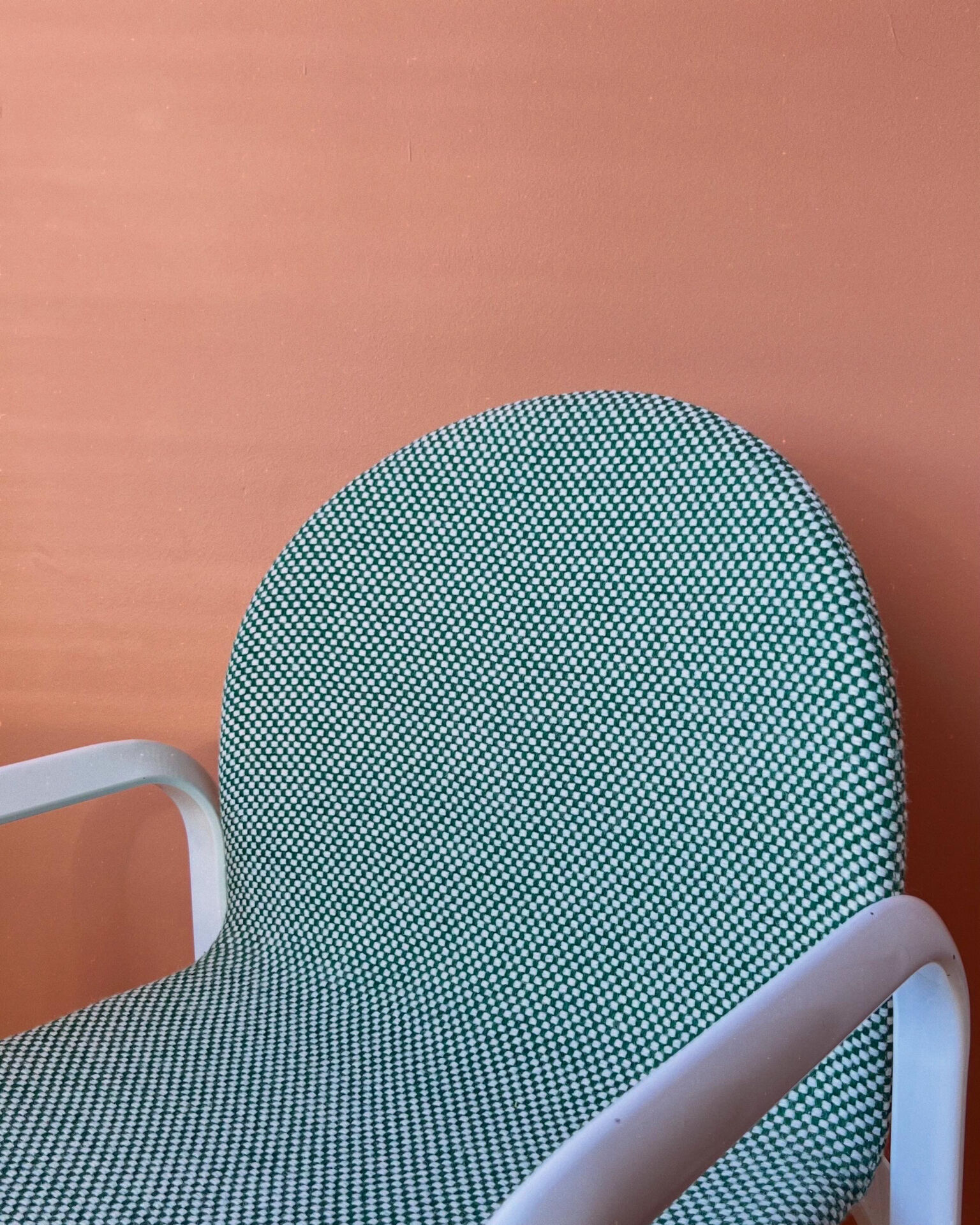 Gae Aulenti Orsay chair set Knoll 1970s