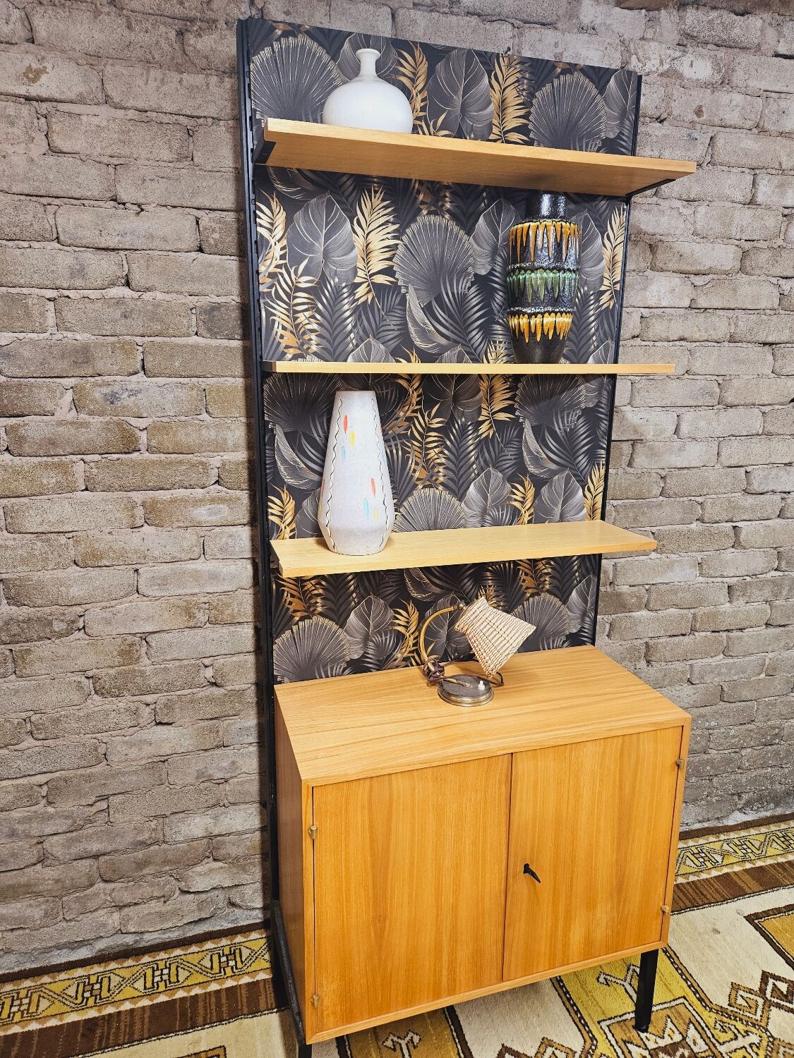 Modular furniture with vintage shelves year 1970
