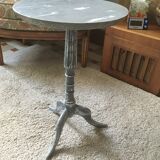 Shabby style wooden pedestal table
