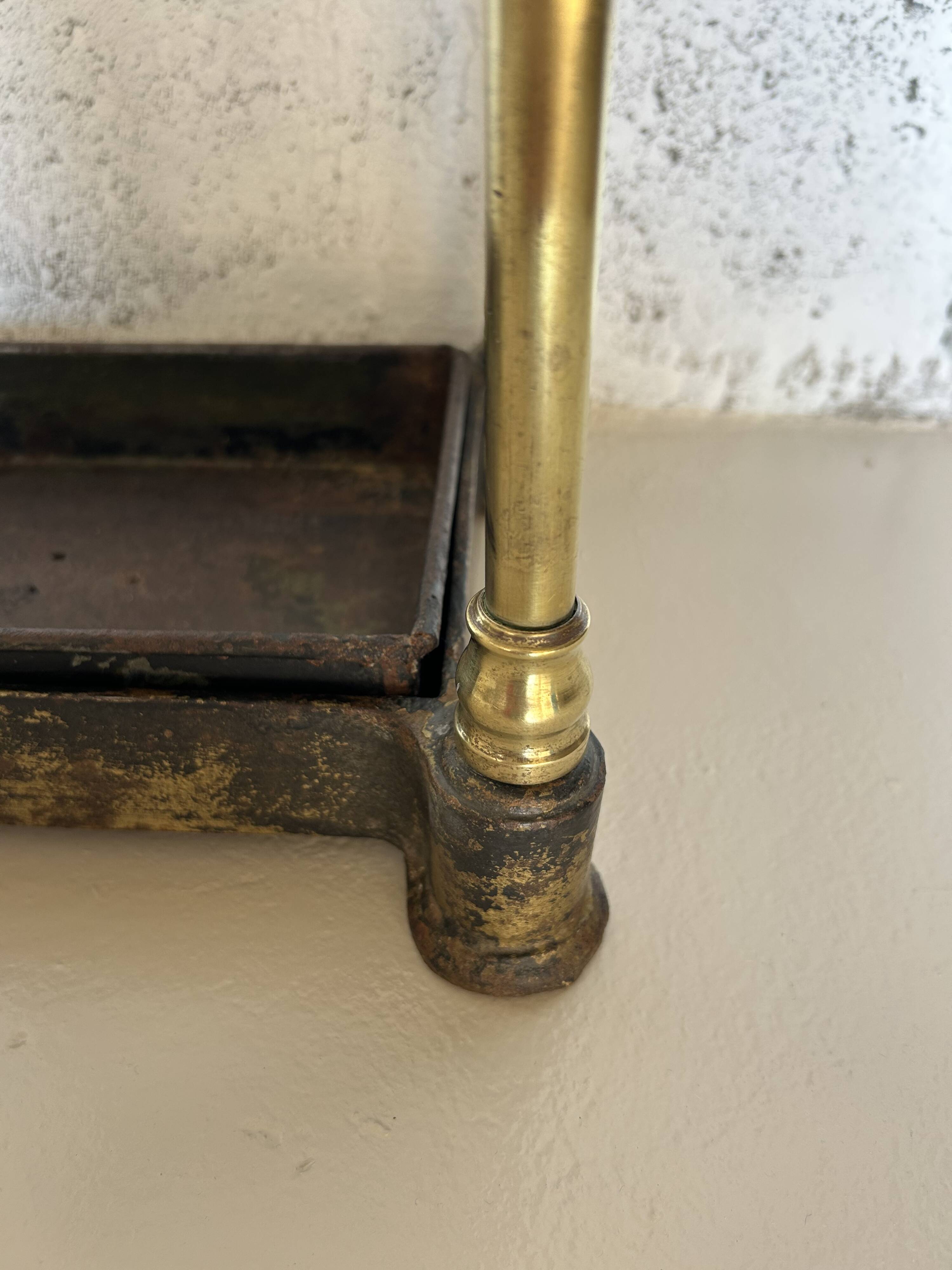 Brass umbrella stand