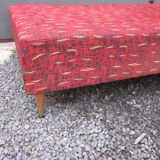 Vintage day bed
