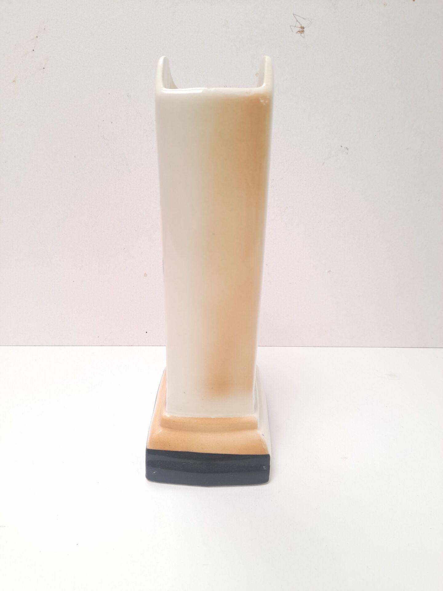 Art Deco vase in Czech ceramic
