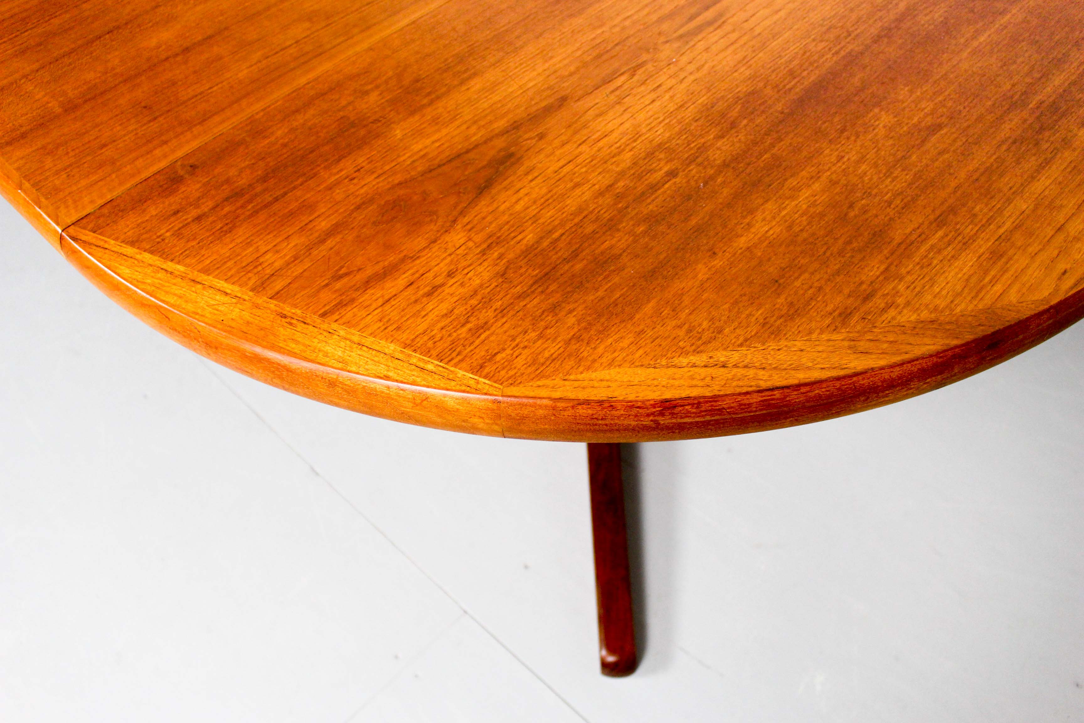 Mid Century Modern E. Valentinsen style Danish Teak Expandable Dining Table