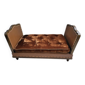 Art Deco Meridian Sofa Bench in very good condition