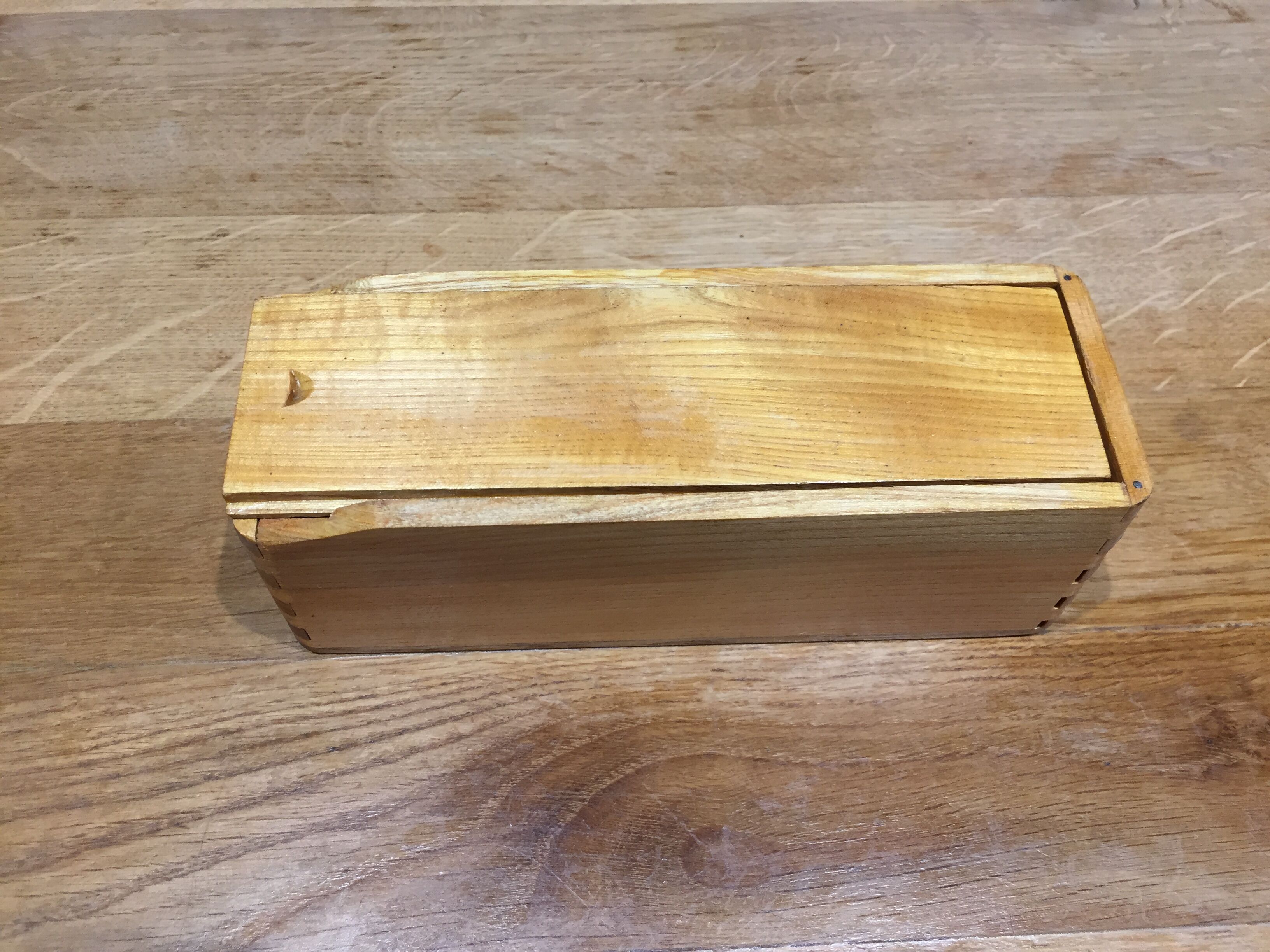 Ancient dominos game in bakelite