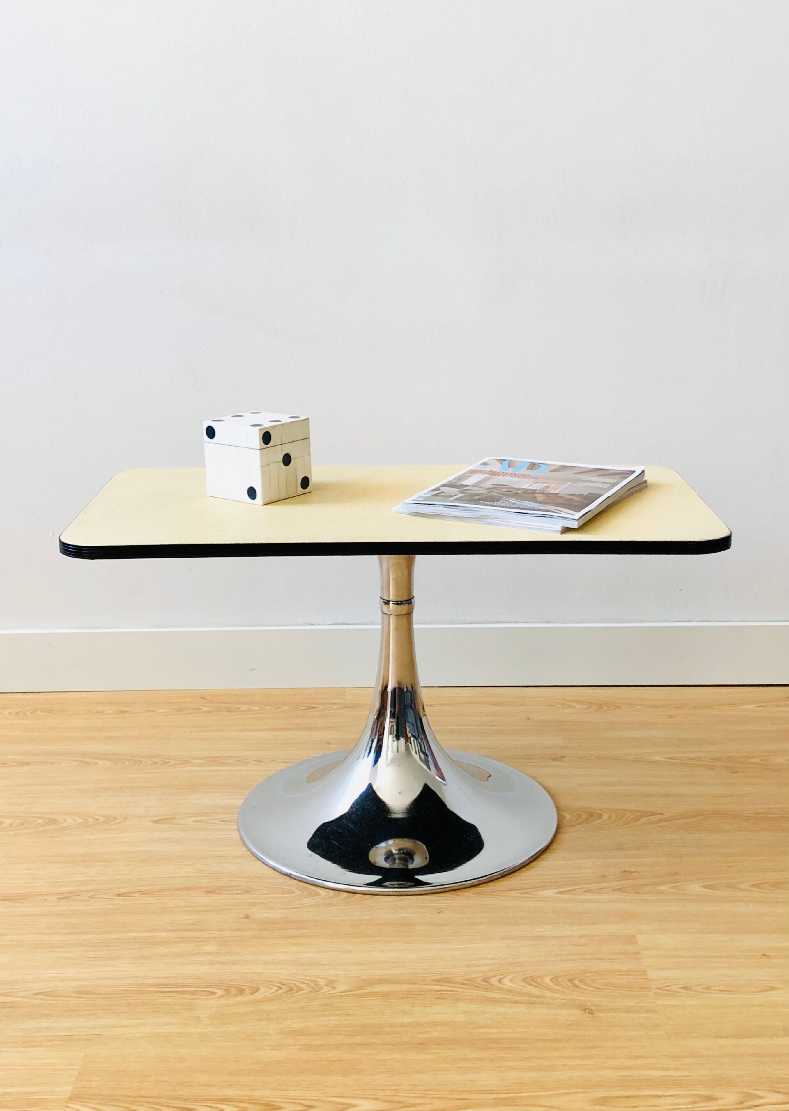 Vintage coffee table chrome tulip foot