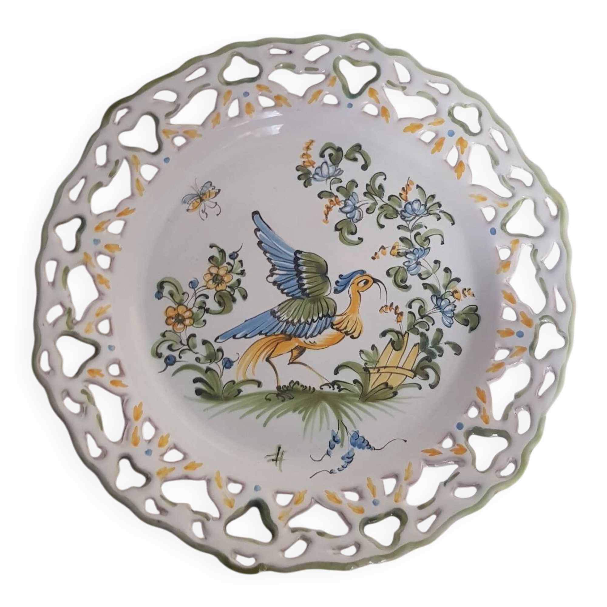 Wall plate signed Lallier from Moustiers with an openwork border.