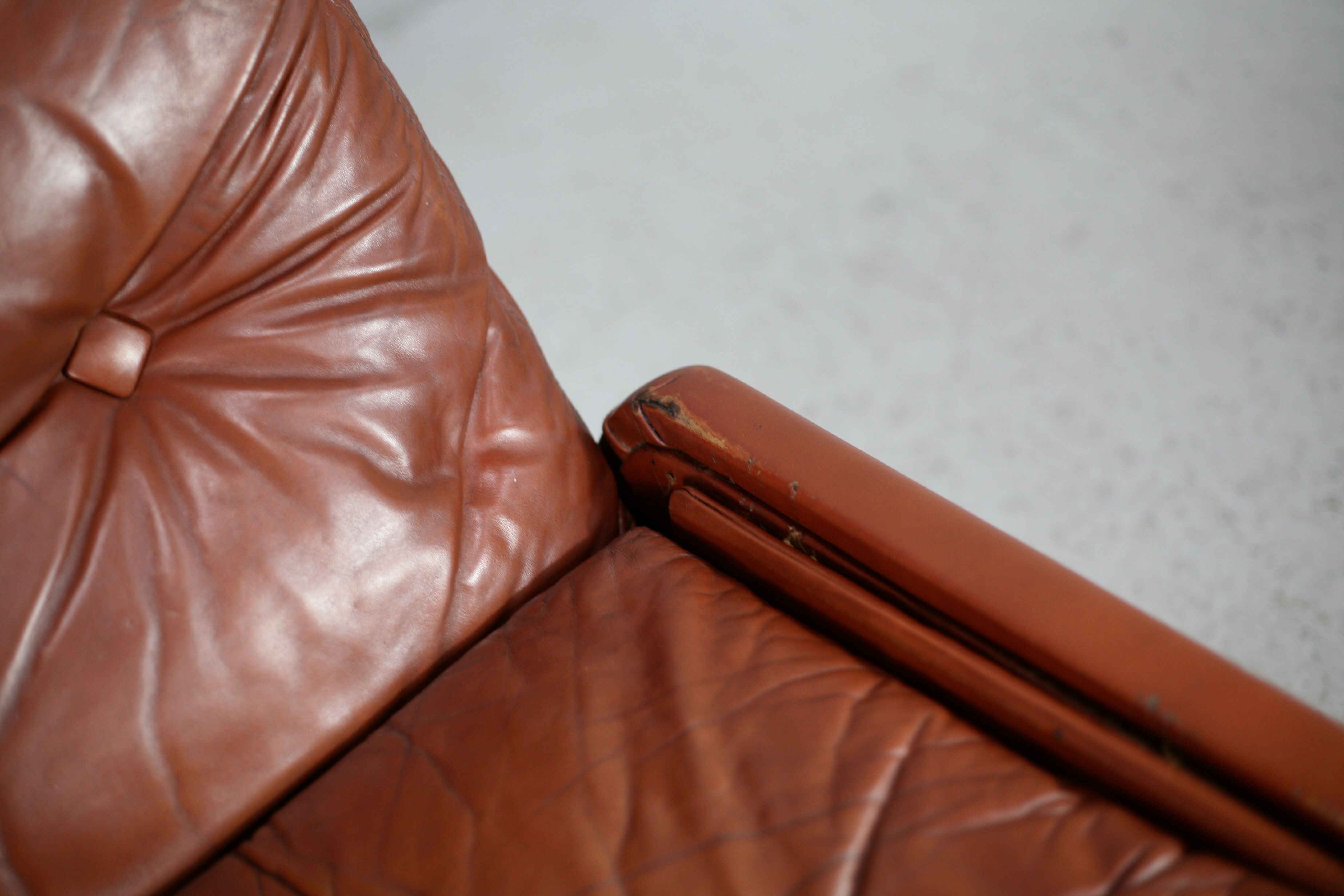 Easy chair "space age". Jean Prévost, France, leather, circa 1970