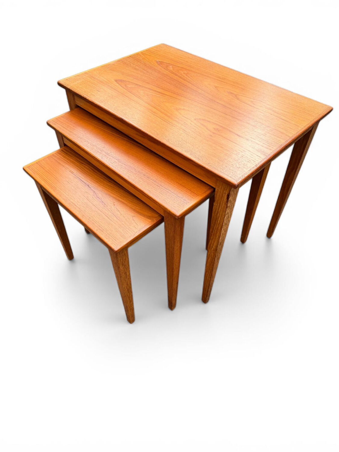 Tables gigognes scandinaves:  Kvalitet Funktion Form. Vintage 60’s