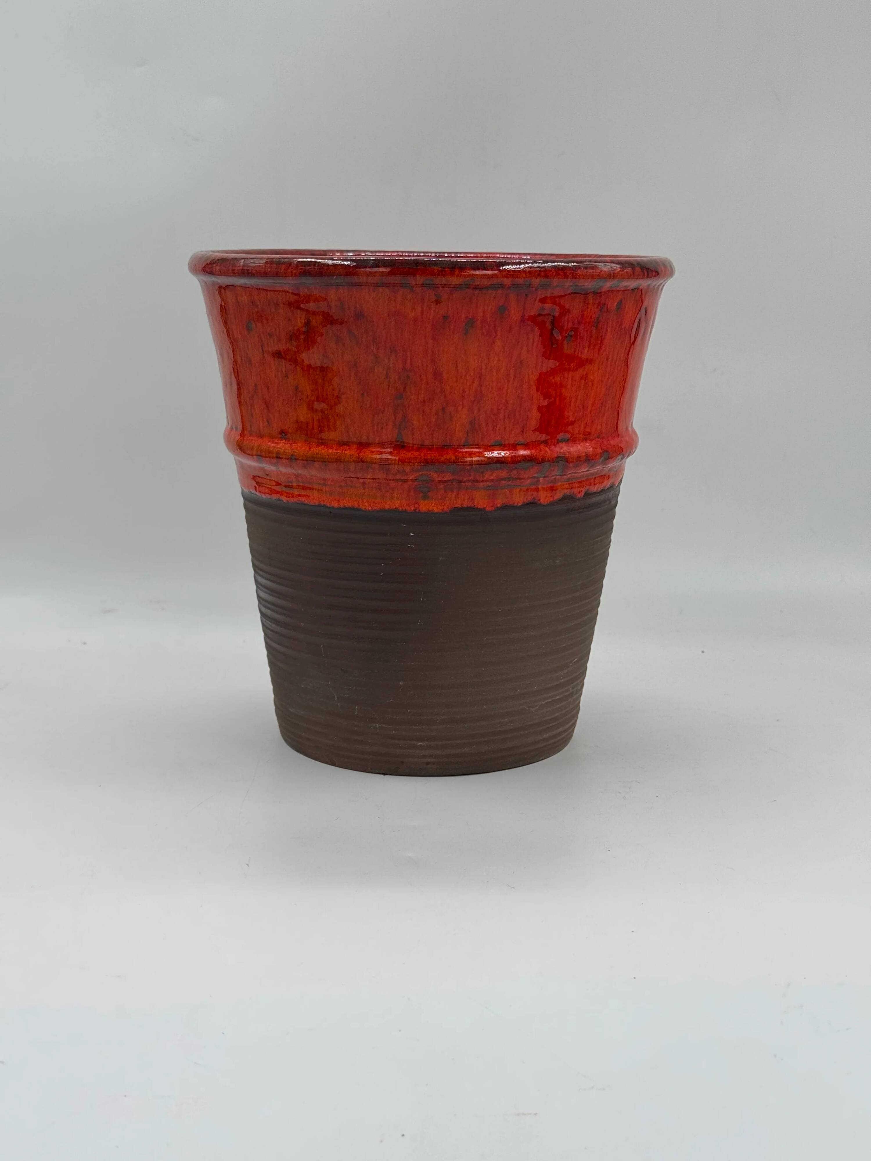 Vintage studio ceramic vase, dripping red glaze, signed "Pot Aardig"