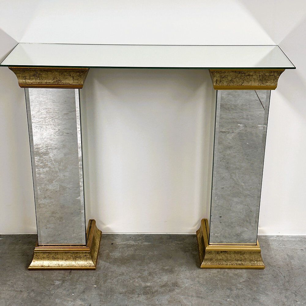 Pair of Deknudt mirrored pedestals / plinths in gilt finish, Belgium, 1980s