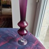 Vase in purplish opaline