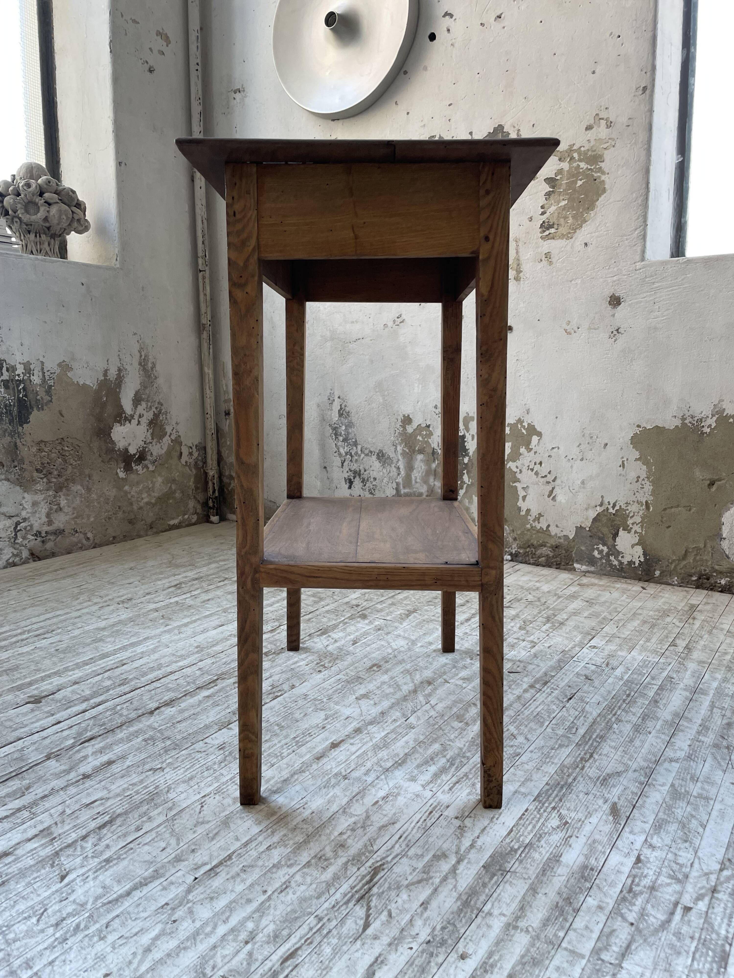 Oak spindle leg console table