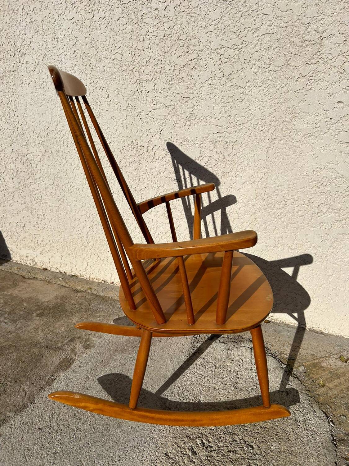 Chaise à bascule vintage