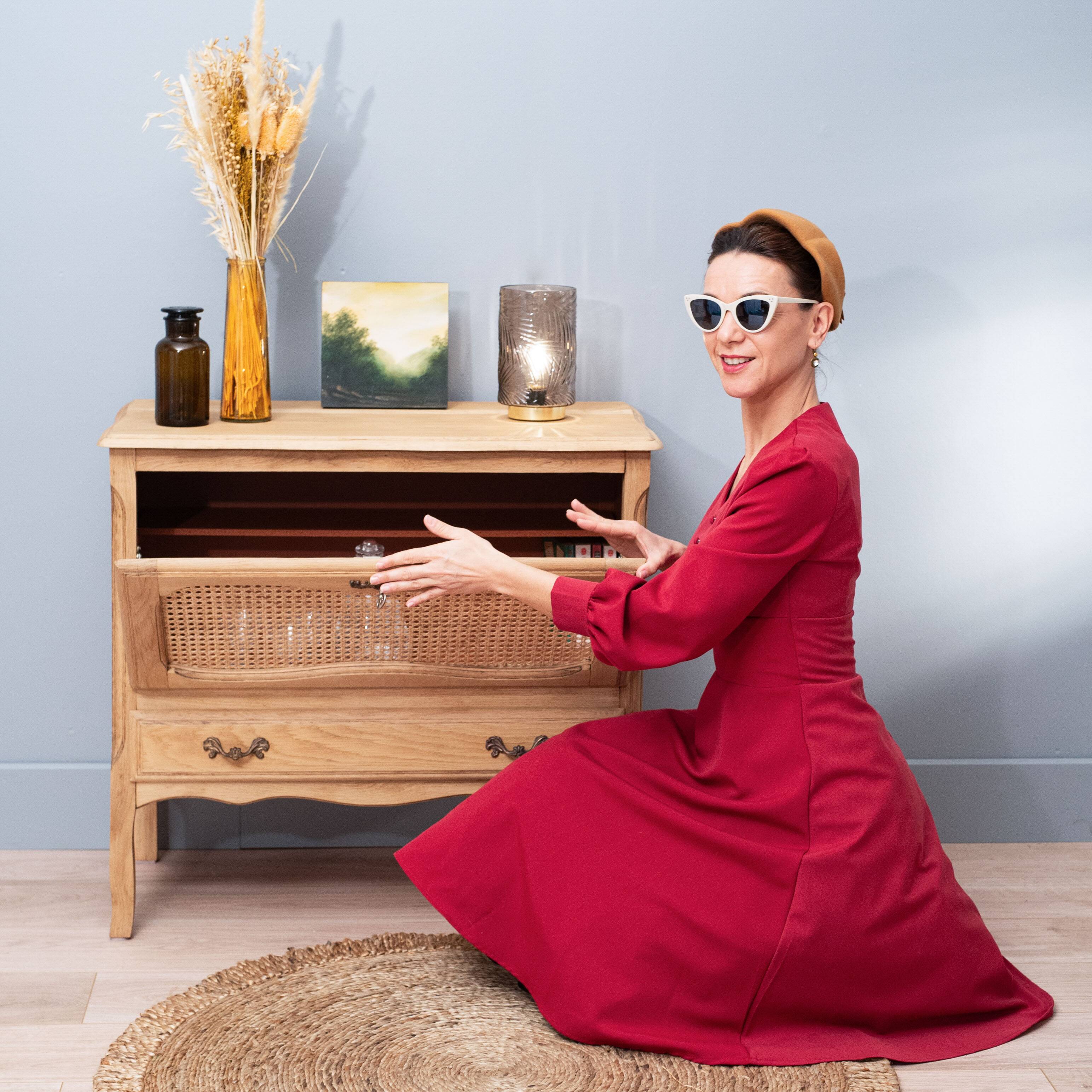 Bar cabinet / Tv cabinet