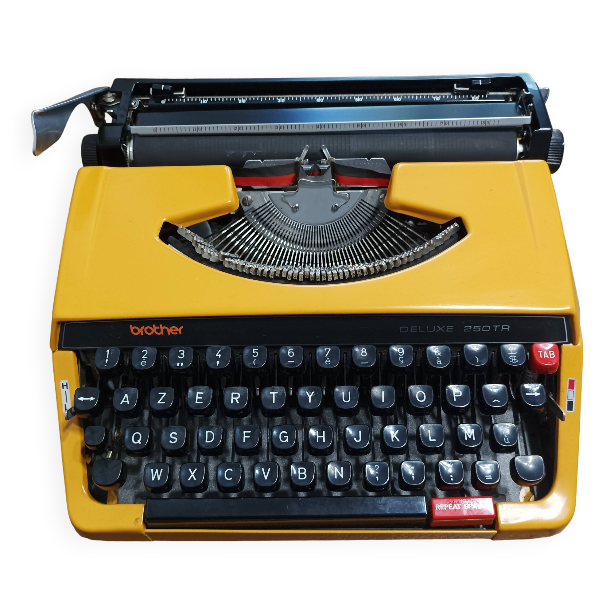 Brother Deluxe 250 TR Mustard Typewriter