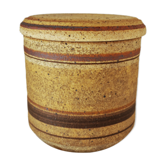 Sandstone pot