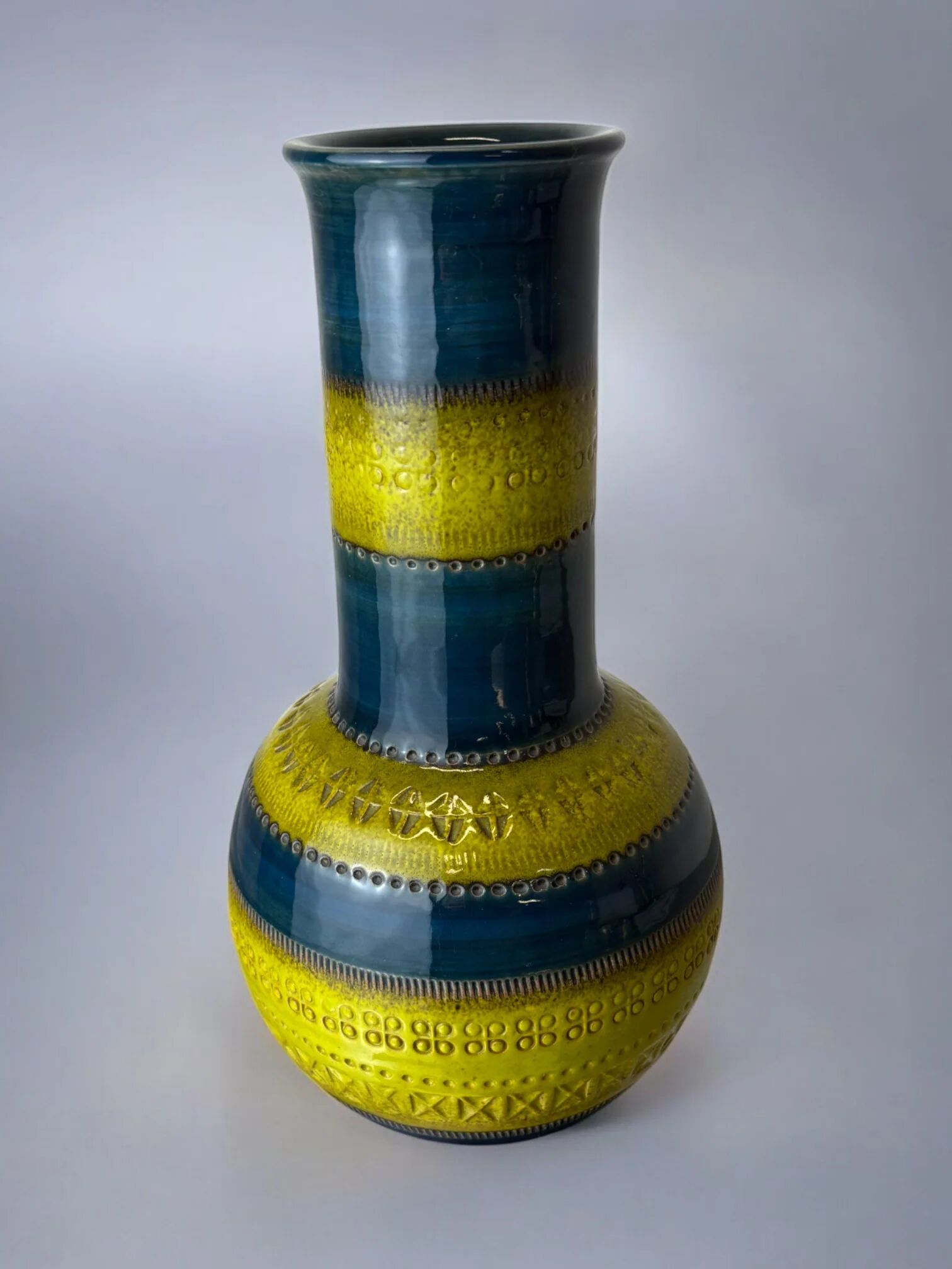 Ceramic vase by Aldo Londi for Bitossi, Italy, 1960s