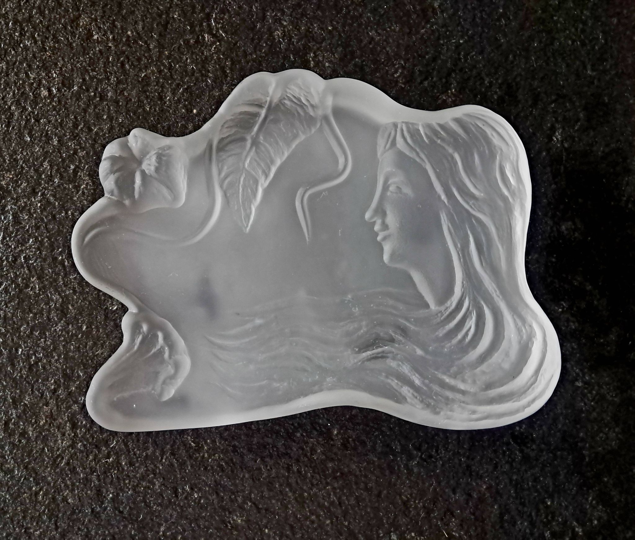 Rare sculpture Art Deco / plat à anneaux