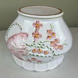 Large ceramic cache-pot