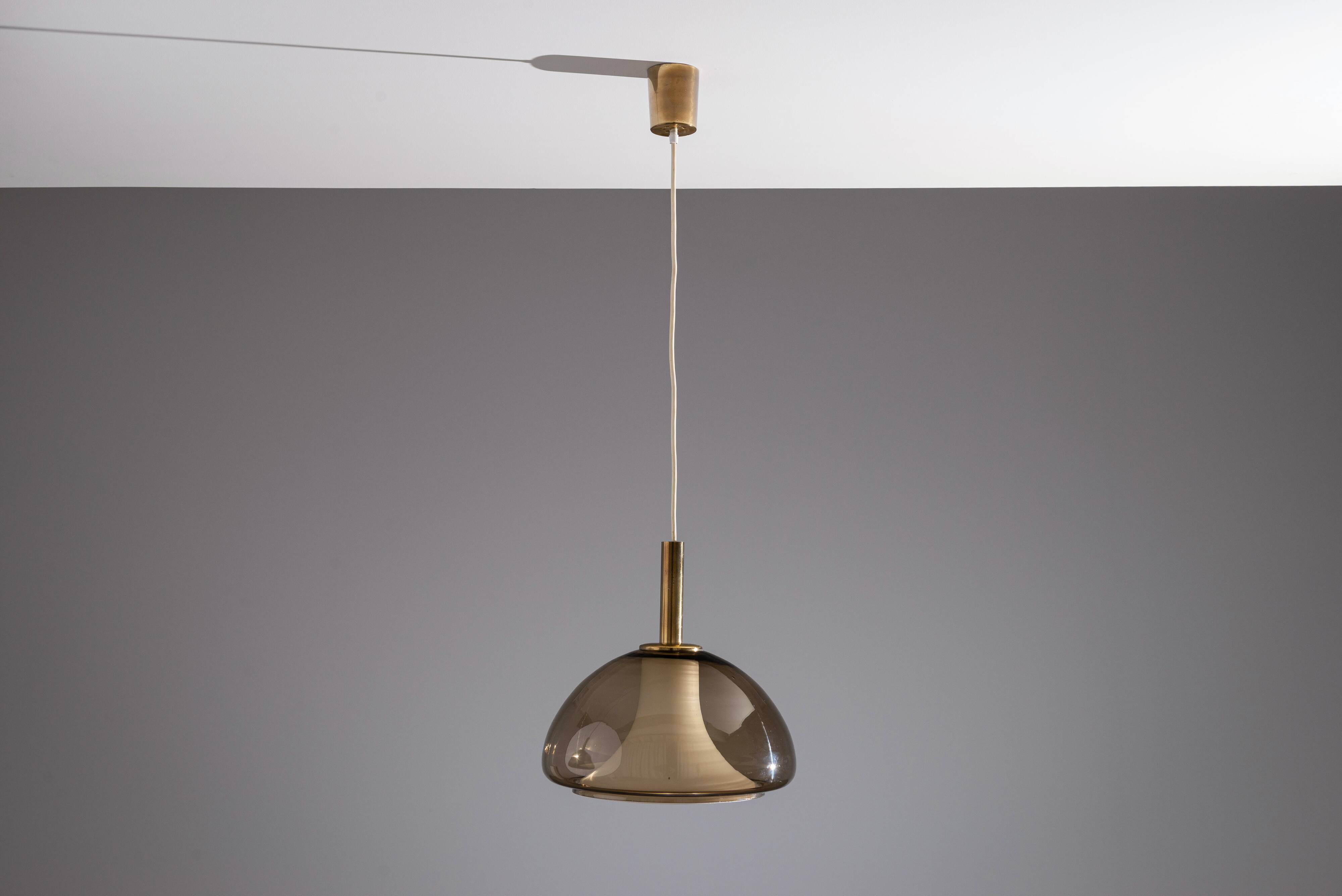 Hanging lamp with smoked Murano glass and opaline inner shade