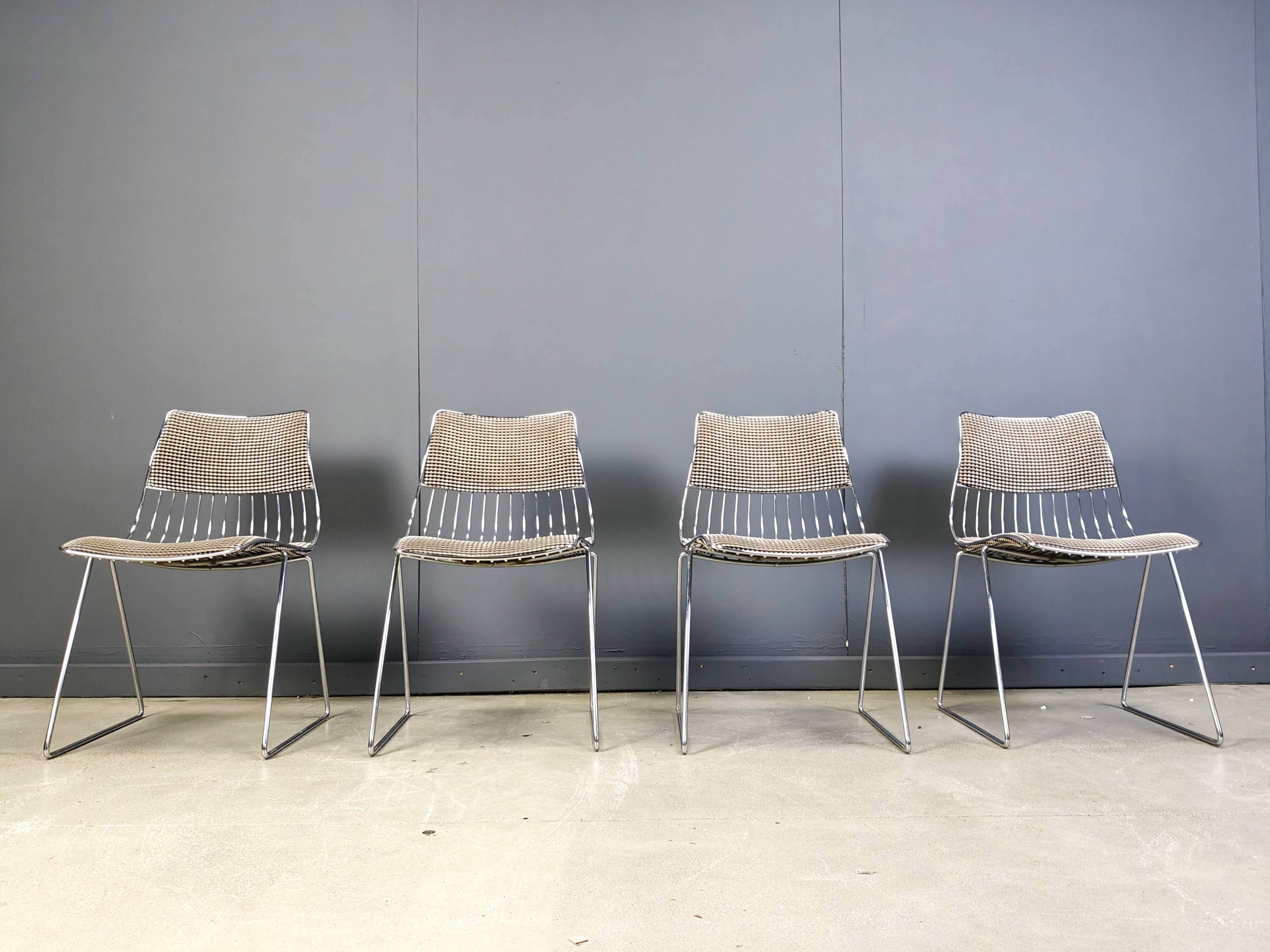 Set of 4 stacking dining chairs by Rudi Verelst for Novalux, 1970s