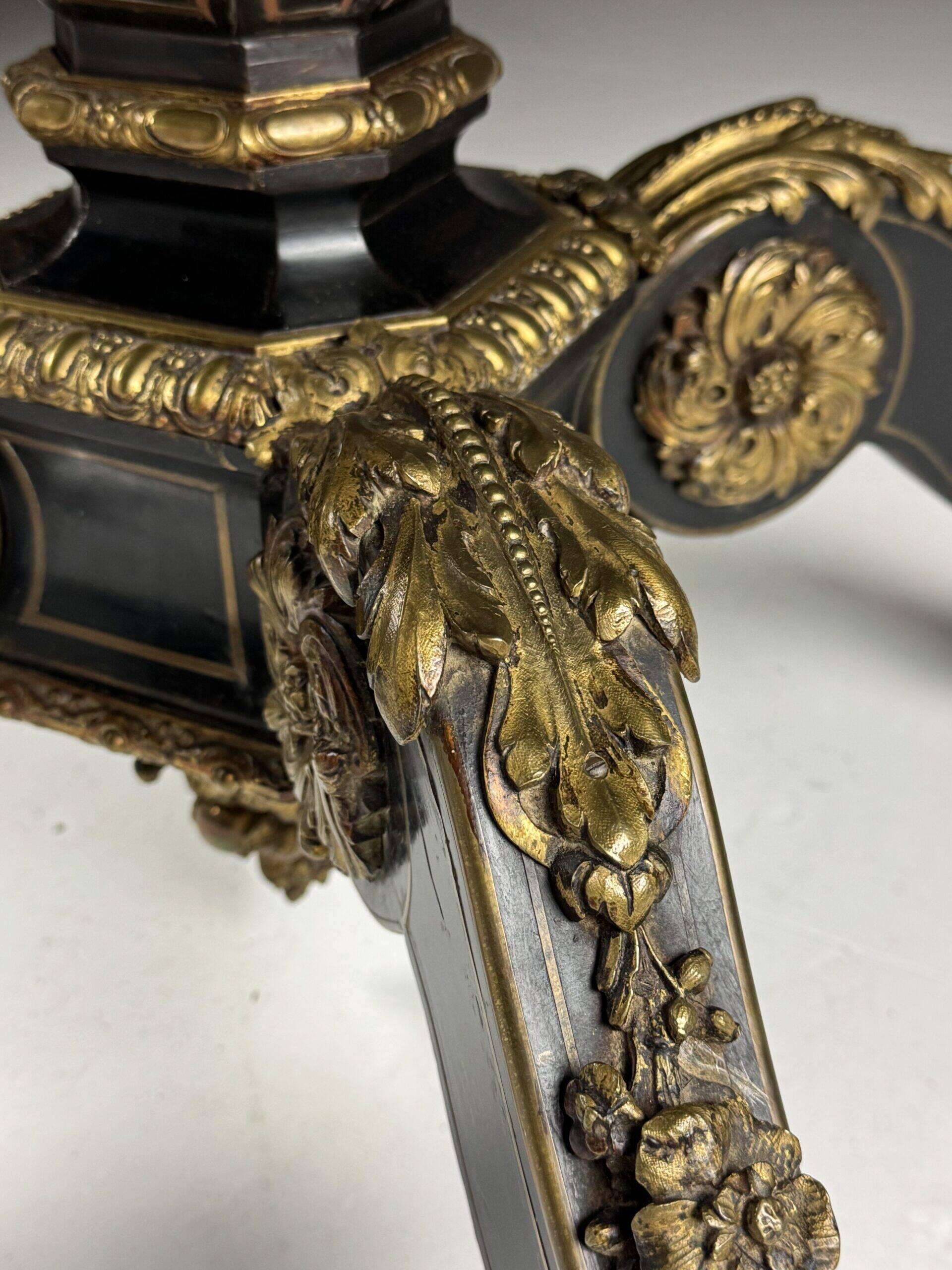 Table de centre Napoléon III, 19e siècle