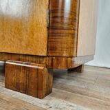 Art decò sideboard in thuja and walnut