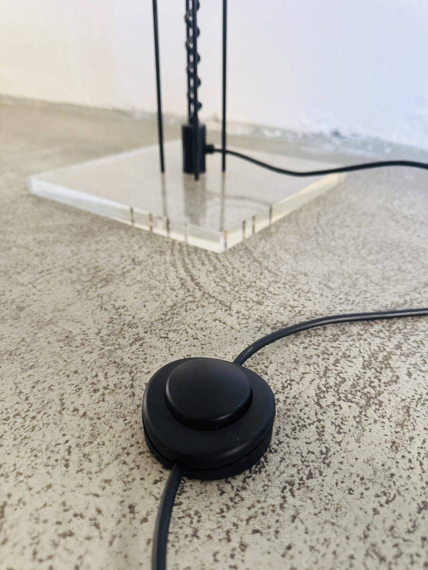 Sculptural Pyramid Floor Lamp In Acrylic By Harco Loor For Harco Loor Design, The Netherlands, 1980S