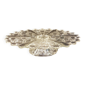 Presentation dish on glass foot
