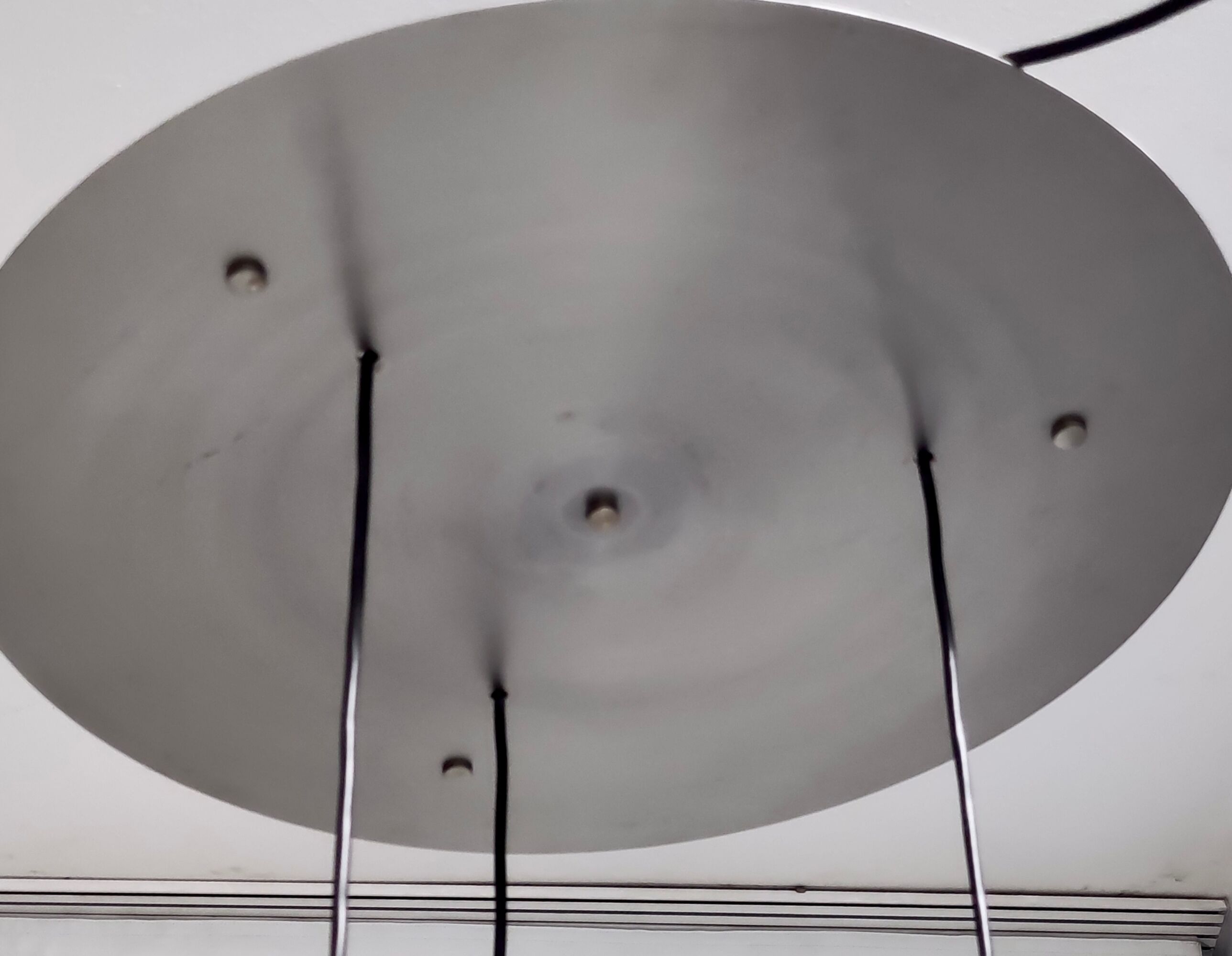 Murano glass and varnished metal 3-light pendant by Toni Zuccheri for Venini