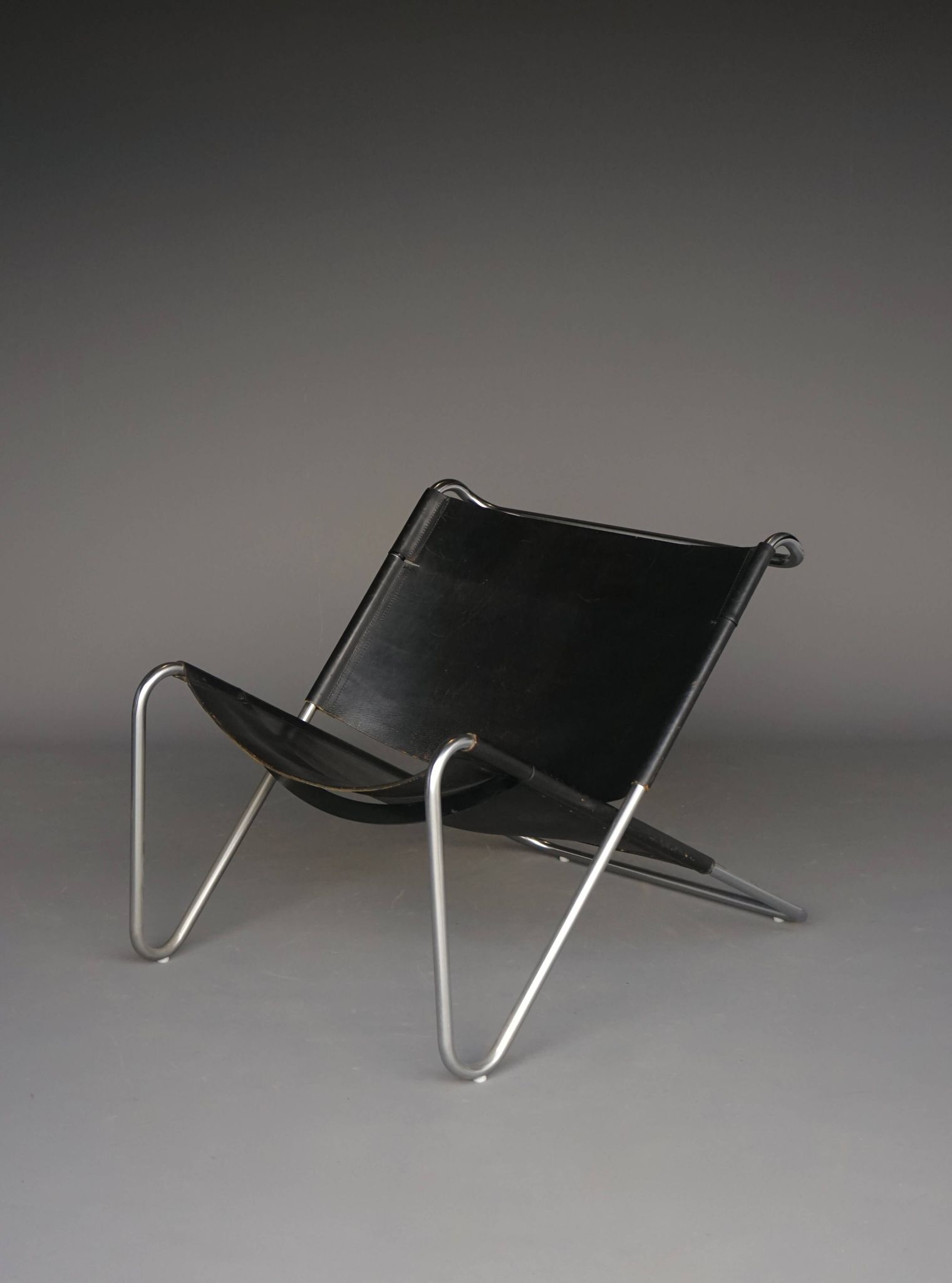 Rare Kwok Hoi Chan sz15 Lounge Chair for 't Spectrum. 1973