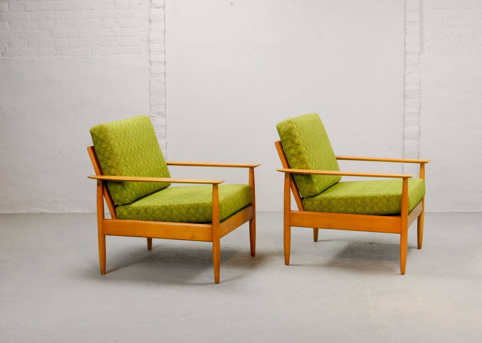 Pair of Beech Wood Ladder Lounge Chairs after Grete Jalk for France and Son