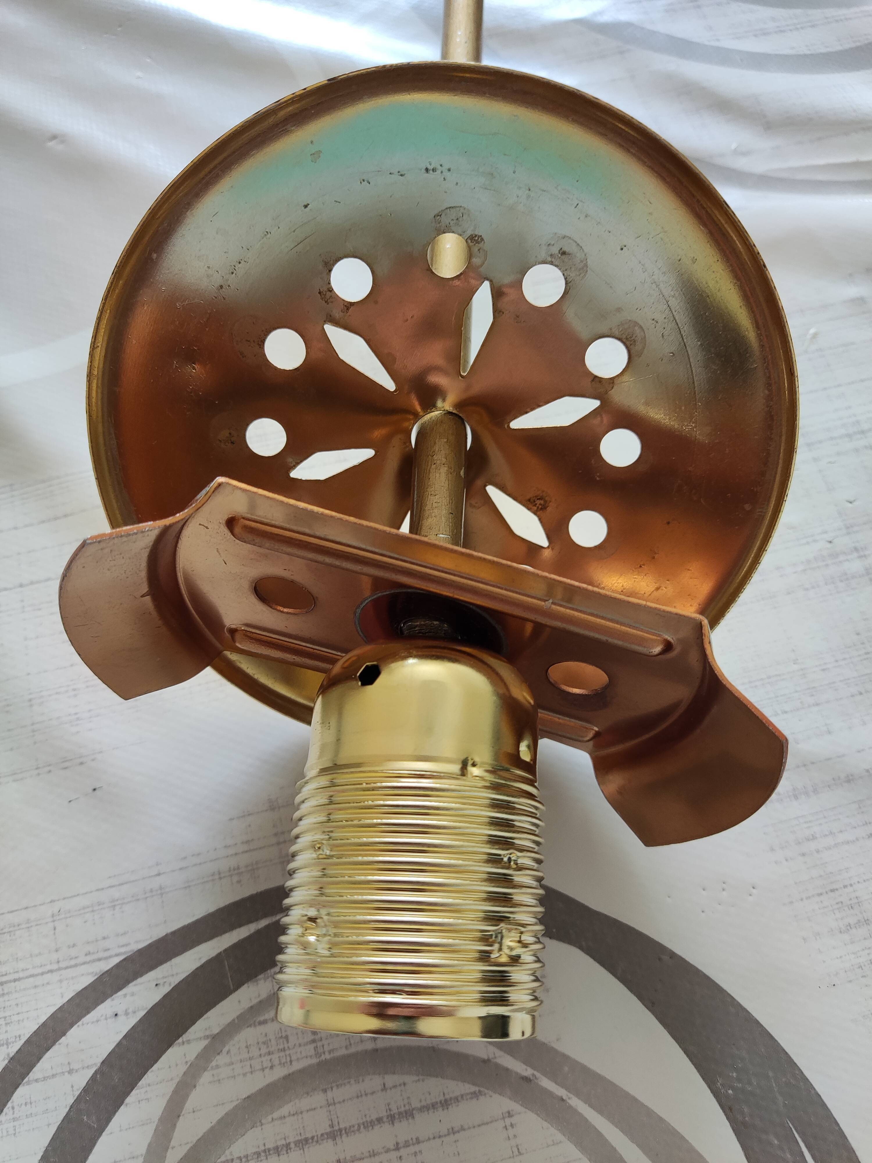 Vintage suspension globe in amber glass