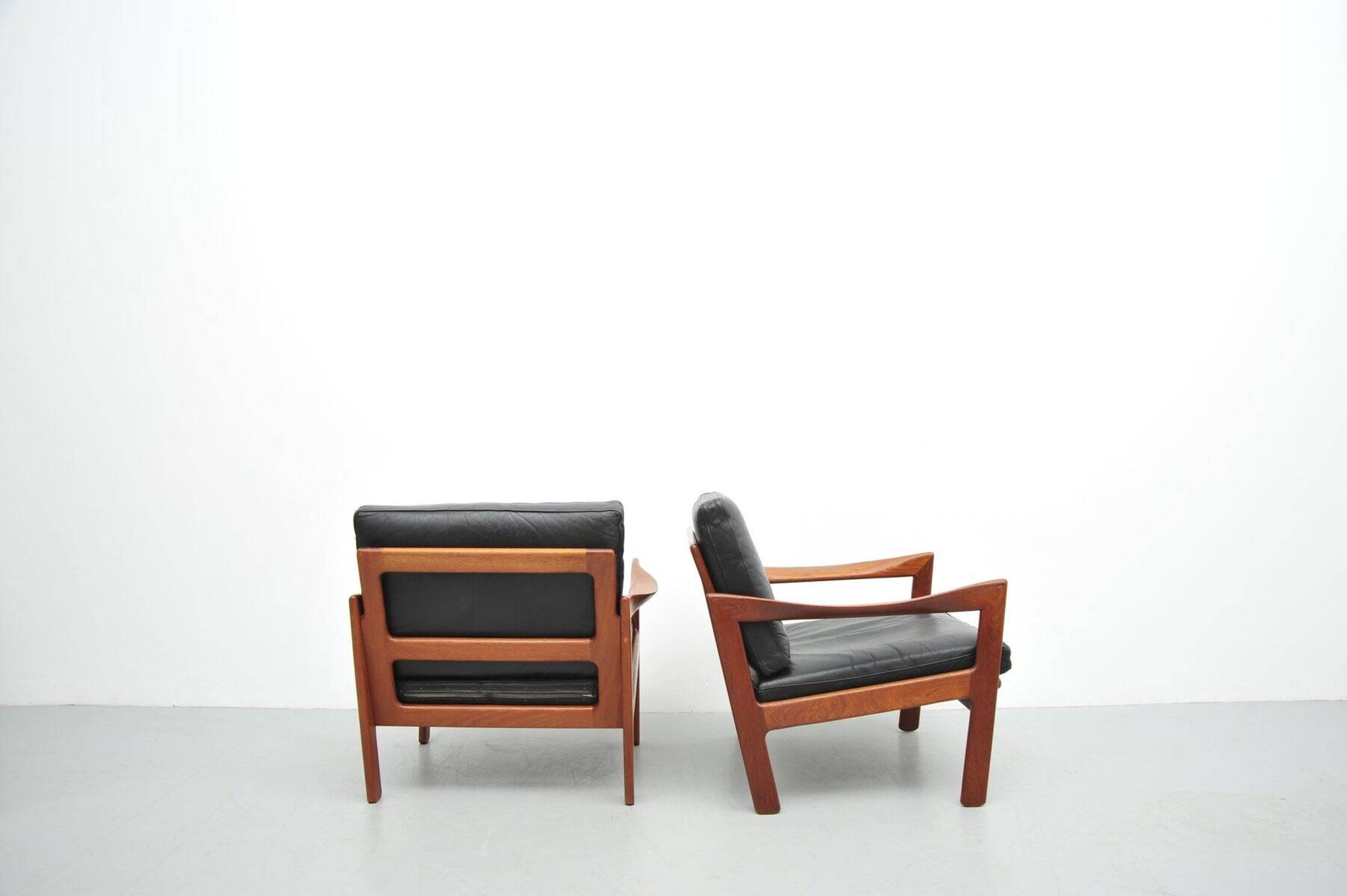 Fauteuils par Illum Wikkelsø pour Niels Eilersen, années 1950, ensemble de 2