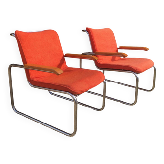 Pair of MB lounge chairs by Marcel Breuer for Knoll