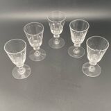 Verres à apéritif avec motif ciselés « grain de riz »