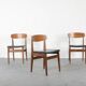 4 chaises en teck et similicuir, milieu XXème